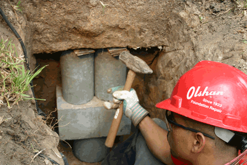 olshan rep installing piling in Louisiana