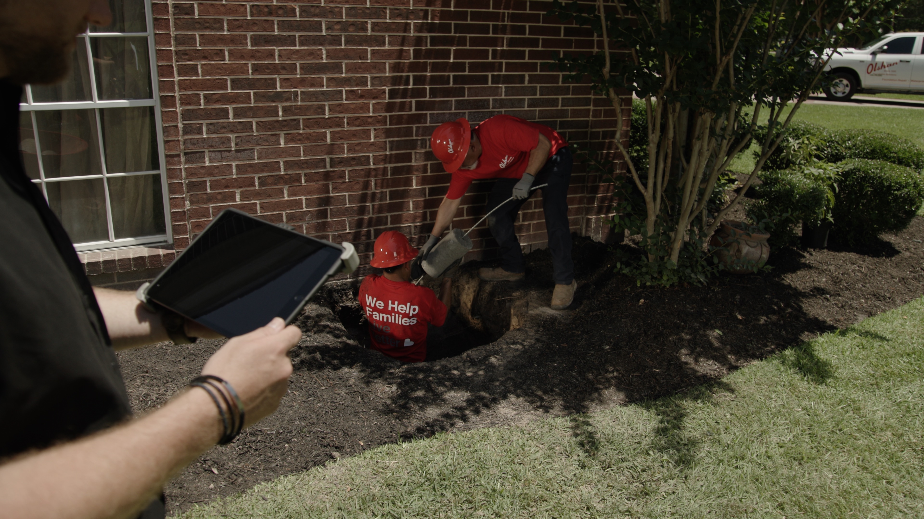 Foundation image3-hendersonville-foundation-repair.png