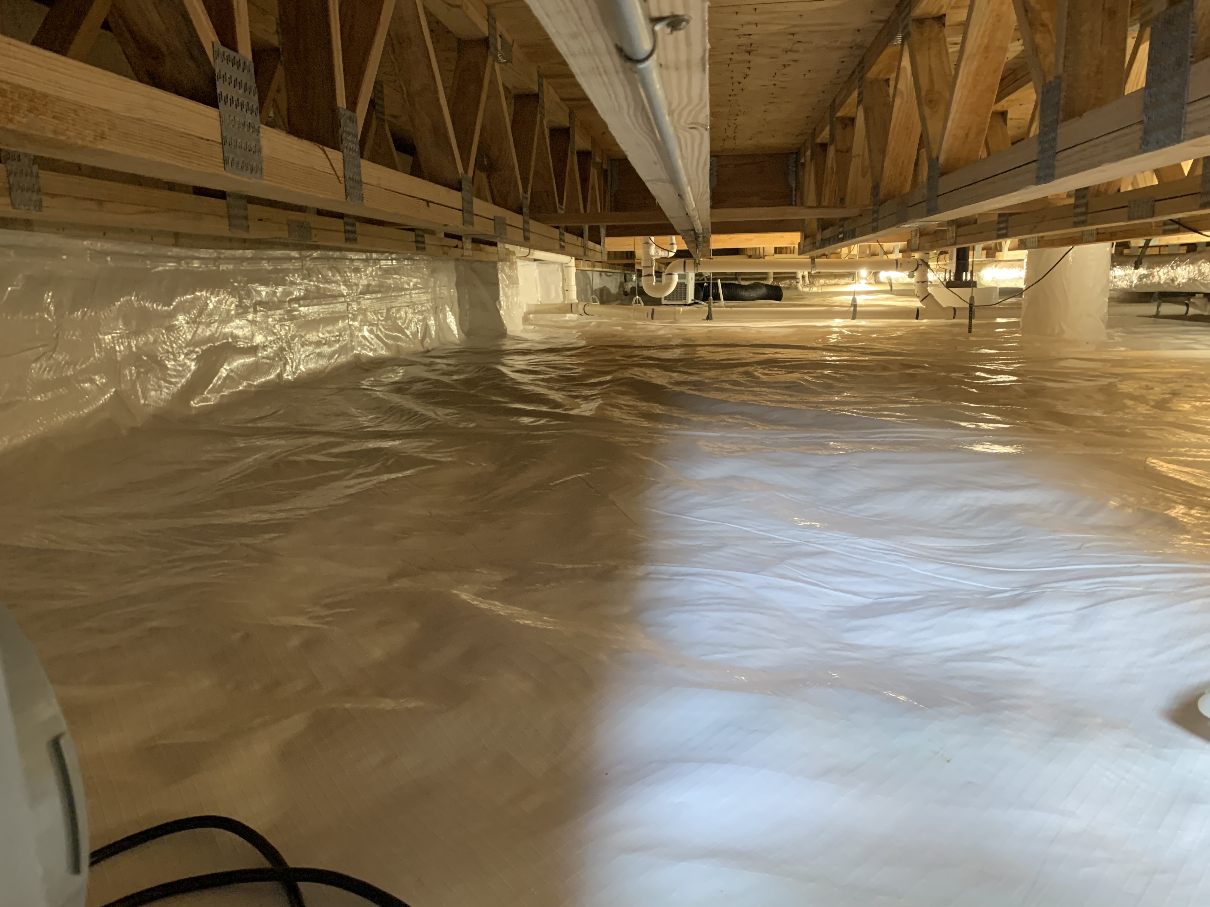 Crawl image1-overland-park-crawl-space-encapsulation.png